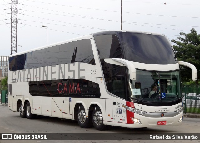 Auto Viação Catarinense 3721 na cidade de São Paulo, São Paulo, Brasil, por Rafael da Silva Xarão. Número da foto: #8973535.