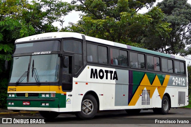 Viação Motta 29412 na cidade de Assis, São Paulo, Brasil, por Francisco Ivano. ID da foto: 8976301.