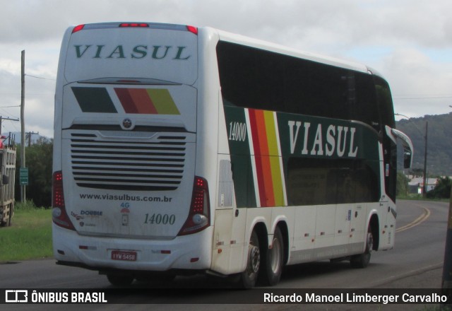 Viasul - Auto Viação Venâncio Aires 14000 na cidade de Santa Cruz do Sul, Rio Grande do Sul, Brasil, por Ricardo Manoel Limberger Carvalho. ID da foto: 8976725.