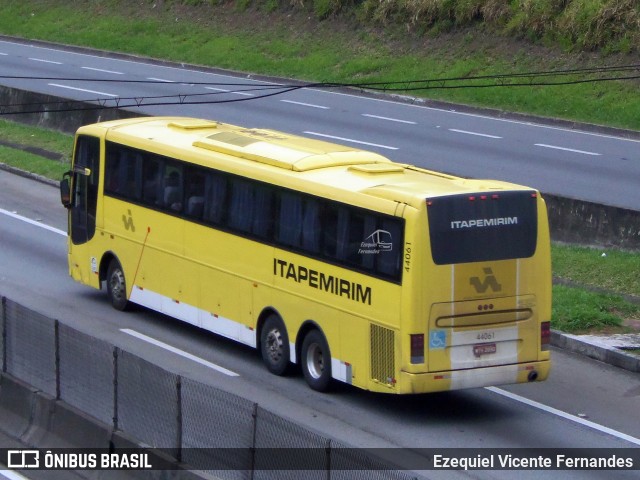 Viação Itapemirim 44061 na cidade de São José dos Campos, São Paulo, Brasil, por Ezequiel Vicente Fernandes. ID da foto: 8978136.