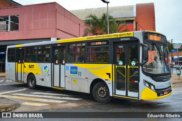 Viação Sorriso de Minas 5119 na cidade de Uberlândia, Minas Gerais, Brasil, por Eduardo Ribeiro. ID da foto: 9040688.