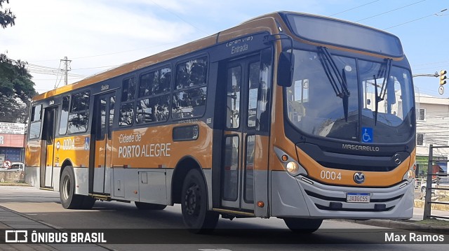 Companhia Carris Porto-Alegrense 0004 na cidade de Porto Alegre, Rio Grande do Sul, Brasil, por Max Ramos. Número da foto: #9070114.