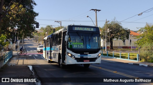Auto Viação Bragança 19051 na cidade de Bragança Paulista, São Paulo, Brasil, por Matheus Augusto Balthazar. Número da foto: #9070595.