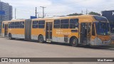 Companhia Carris Porto-Alegrense 0825 na cidade de Porto Alegre, Rio Grande do Sul, Brasil, por Max Ramos. Número da foto: #9070097.