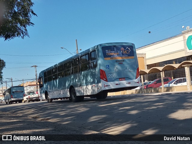 São Jorge de Transportes 206 na cidade de Pelotas, Rio Grande do Sul, Brasil, por David Natan. Número da foto: #9075724.