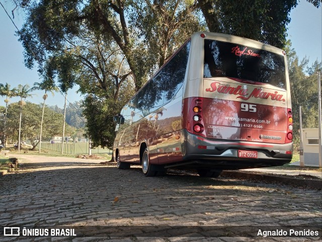 Santa Maria Fretamento e Turismo 95 na cidade de São Bernardo do Campo, São Paulo, Brasil, por Agnaldo Penides. ID da foto: 9073775.