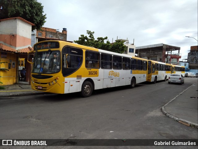 Plataforma Transportes 30230 na cidade de Salvador, Bahia, Brasil, por Gabriel Guimarães. Número da foto: #9075007.