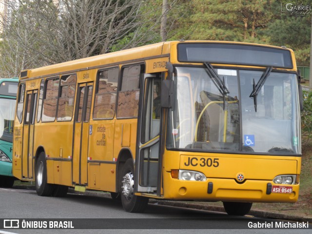 Expresso Azul JC305 na cidade de Curitiba, Paraná, Brasil, por Gabriel Michalski. ID da foto: 9076097.