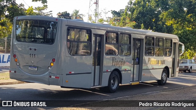 Viação Pirassununga 111 na cidade de Pirassununga, São Paulo, Brasil, por Pedro Ricardo Rodrigues. Número da foto: #9077445.