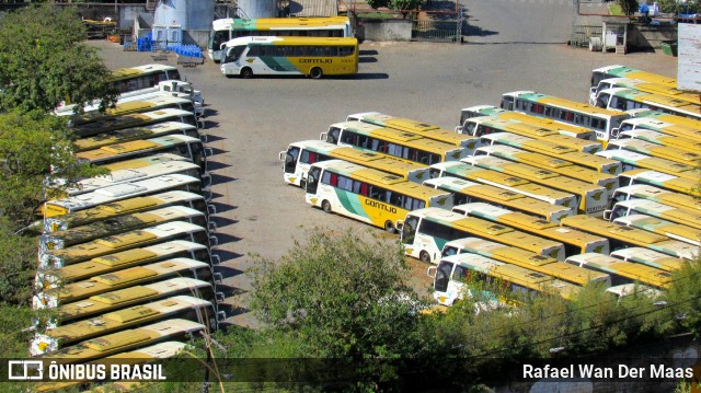 Empresa Gontijo de Transportes 3220 na cidade de Belo Horizonte, Minas Gerais, Brasil, por Rafael Wan Der Maas. ID da foto: 9076772.