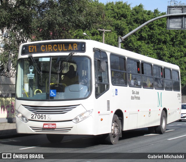 Viação Graciosa 27061 na cidade de Curitiba, Paraná, Brasil, por Gabriel Michalski. Número da foto: #9076054.