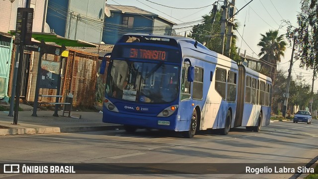 Subus  na cidade de Santiago, Santiago, Metropolitana de Santiago, Chile, por Rogelio Labra Silva. Número da foto: #9079607.