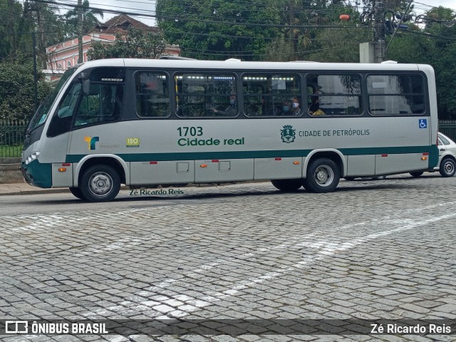 Cidade Real 1703 na cidade de Petrópolis, Rio de Janeiro, Brasil, por Zé Ricardo Reis. ID da foto: 9080161.