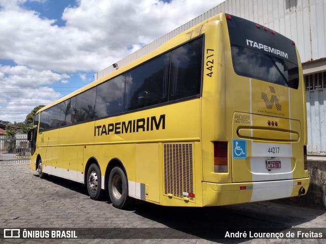 Viação Itapemirim 44217 na cidade de Ipatinga, Minas Gerais, Brasil, por André Lourenço de Freitas. ID da foto: 9084811.