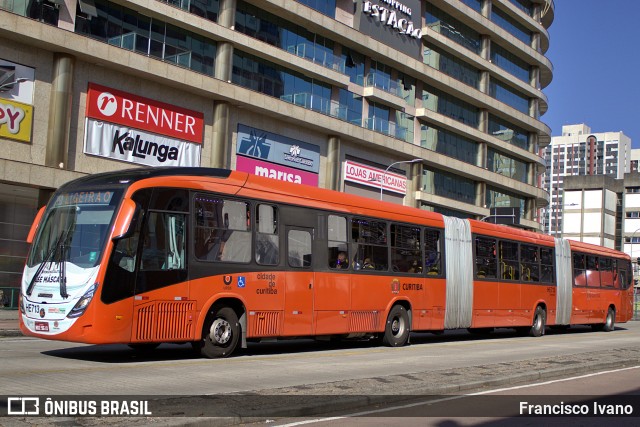 Auto Viação Redentor HE713 na cidade de Curitiba, Paraná, Brasil, por Francisco Ivano. Número da foto: #9084070.