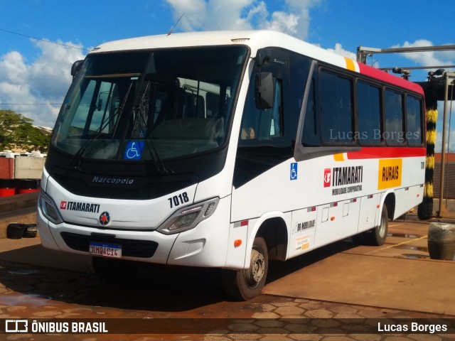 Expresso Itamarati 7018 na cidade de Araxá, Minas Gerais, Brasil, por Lucas Borges . Número da foto: #9087352.