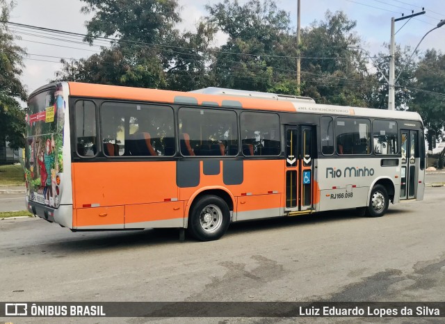 Transturismo Rio Minho RJ 166.098 na cidade de Niterói, Rio de Janeiro, Brasil, por Luiz Eduardo Lopes da Silva. Número da foto: #9088035.