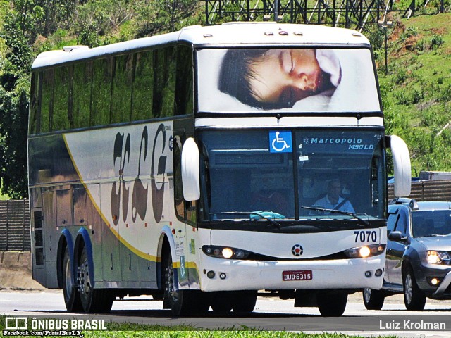 KLG Viagens e Turismo 7070 na cidade de Aparecida, São Paulo, Brasil, por Luiz Krolman. Número da foto: #9085686.