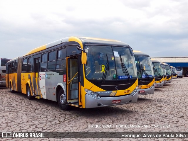 Transportes Capellini 23025 na cidade de Hortolândia, São Paulo, Brasil, por Henrique Alves de Paula Silva. Número da foto: #9088182.