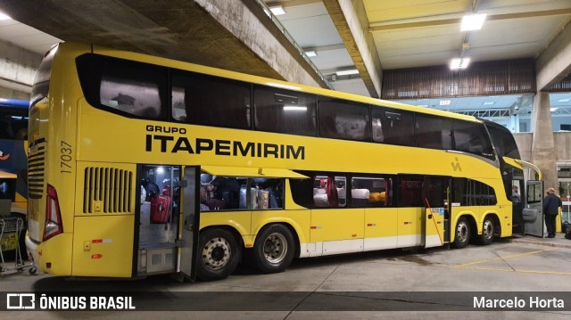 Viação Itapemirim 17037 na cidade de Curitiba, Paraná, Brasil, por Marcelo Horta. ID da foto: 9089860.