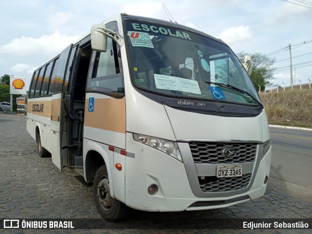Escolares 3345 na cidade de Nazaré da Mata, Pernambuco, Brasil, por Edjunior Sebastião. Número da foto: #9090894.