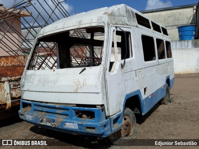 Sucata e Desmanches 1223 na cidade de Carpina, Pernambuco, Brasil, por Edjunior Sebastião. Número da foto: #9092824.