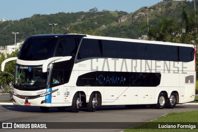 Auto Viação Catarinense 319313 na cidade de Florianópolis, Santa Catarina, Brasil, por Luciano Formiga. Número da foto: #9043322.