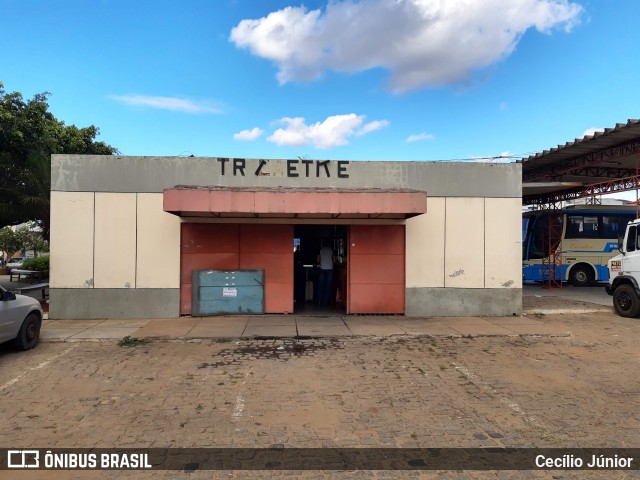 Terminais Rodoviários e Urbanos TERMINAL RODOVIáRIO DE CAETITé na cidade de Caetité, Bahia, Brasil, por Cecílio Júnior. Número da foto: #9098531.