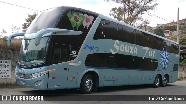 Souza Tur 4060 na cidade de Juiz de Fora, Minas Gerais, Brasil, por Luiz Carlos Rosa. Número da foto: #9100900.
