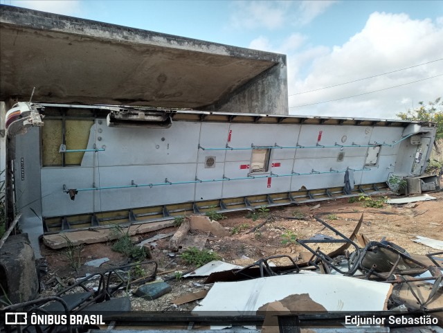 Sucata e Desmanches 0201 na cidade de Carpina, Pernambuco, Brasil, por Edjunior Sebastião. Número da foto: #9109262.
