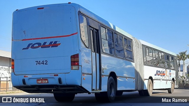SOUL - Sociedade de Ônibus União Ltda. 7442 na cidade de Porto Alegre, Rio Grande do Sul, Brasil, por Max Ramos. Número da foto: #9108833.