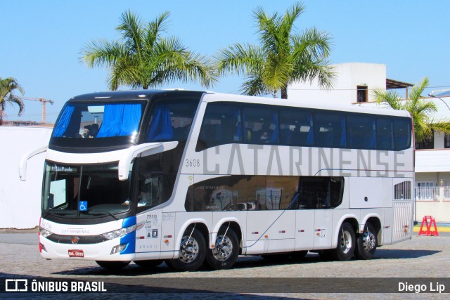 Auto Viação Catarinense 3608 na cidade de Balneário Camboriú, Santa Catarina, Brasil, por Diego Lip. ID da foto: 9112226.