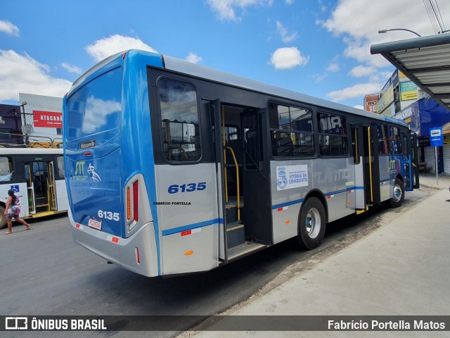 ATT - Atlântico Transportes e Turismo 6135 na cidade de Vitória da Conquista, Bahia, Brasil, por Fabrício Portella Matos. ID da foto: 9115669.