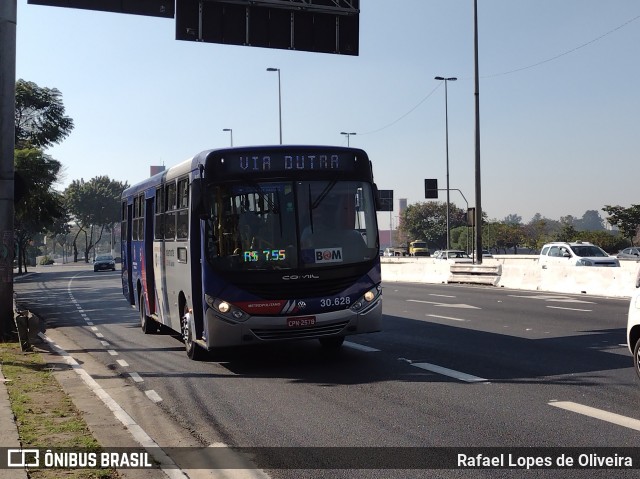 Empresa de Ônibus Vila Galvão 30.628 na cidade de São Paulo, São Paulo, Brasil, por Rafael Lopes de Oliveira. ID da foto: 9113610.