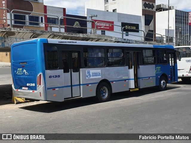 ATT - Atlântico Transportes e Turismo 6135 na cidade de Vitória da Conquista, Bahia, Brasil, por Fabrício Portella Matos. ID da foto: 9115631.