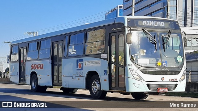 SOGIL - Sociedade de Ônibus Gigante Ltda. 5166 na cidade de Porto Alegre, Rio Grande do Sul, Brasil, por Max Ramos. Número da foto: #9119817.