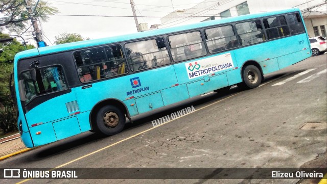 TM - Transversal Metropolitana 2717 na cidade de Gravataí, Rio Grande do Sul, Brasil, por Elizeu Oliveira. Número da foto: #9121602.