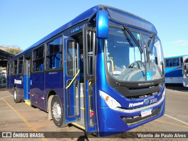 Viação Itaúna 2000 na cidade de Itaúna, Minas Gerais, Brasil, por Vicente de Paulo Alves. Número da foto: #9123689.