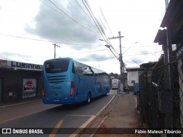 Ônibus Particulares 9500 na cidade de Três Corações, Minas Gerais, Brasil, por Fábio Mateus Tibúrcio. Número da foto: #9122912.
