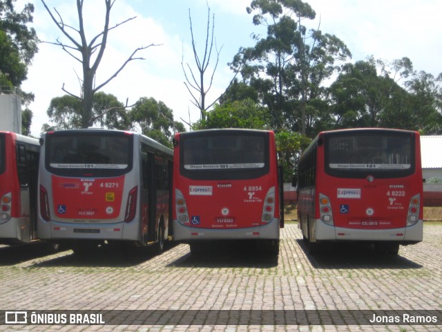 Express Transportes Urbanos Ltda 4 8222 na cidade de São Paulo, São Paulo, Brasil, por Jonas Ramos. ID da foto: 9045546.