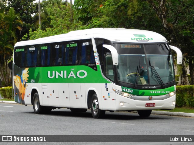 Empresa União de Transportes 4158 na cidade de Blumenau, Santa Catarina, Brasil, por Luiz  Lima. ID da foto: 9044863.