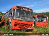 Sucata e Desmanches Ex-8263 na cidade de Santana do Riacho, Minas Gerais, Brasil, por Tiago Aredes. ID da foto: :id.