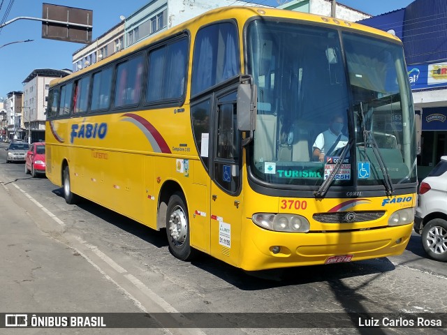 Fábio Turismo 3700 na cidade de Juiz de Fora, Minas Gerais, Brasil, por Luiz Carlos Rosa. Número da foto: #9126411.