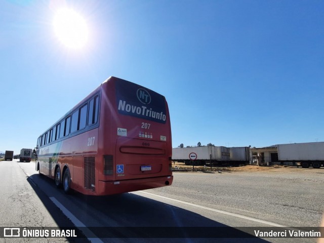 Novo Triunfo 207 na cidade de Estiva, Minas Gerais, Brasil, por Vanderci Valentim. Número da foto: #9129865.