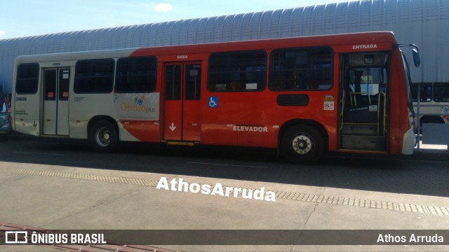 Expresso Luziense > Territorial Com. Part. e Empreendimentos 30659 na cidade de Belo Horizonte, Minas Gerais, Brasil, por Athos Arruda. Número da foto: #9046858.