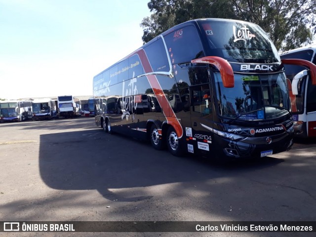 Expresso Adamantina 422104 na cidade de Campo Grande, Mato Grosso do Sul, Brasil, por Carlos Vinicius Estevão Menezes. Número da foto: #9049033.