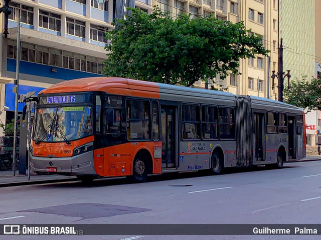 TRANSPPASS - Transporte de Passageiros 8 1955 na cidade de São Paulo, São Paulo, Brasil, por Guilherme  Palma. ID da foto: 9052077.