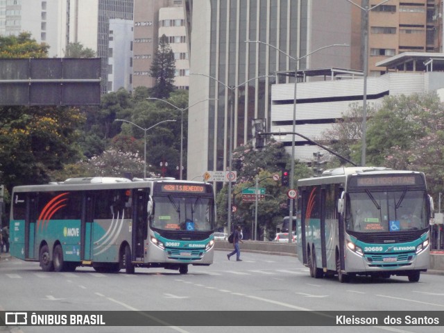 Expresso Luziense > Territorial Com. Part. e Empreendimentos 30689 na cidade de Belo Horizonte, Minas Gerais, Brasil, por Kleisson  dos Santos. ID da foto: 9053802.