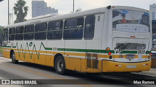 Sudeste Transportes Coletivos 3039 na cidade de Porto Alegre, Rio Grande do Sul, Brasil, por Max Ramos. Número da foto: #9060418.