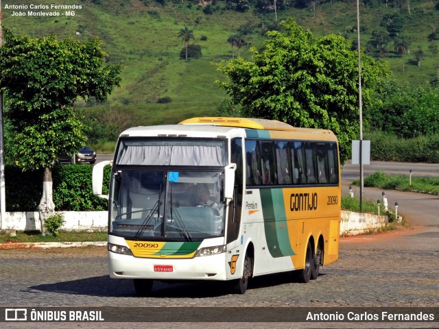 Empresa Gontijo de Transportes 20090 na cidade de João Monlevade, Minas Gerais, Brasil, por Antonio Carlos Fernandes. ID da foto: 9059336.